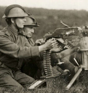 Casque modèle 16. Casque modèle 16.