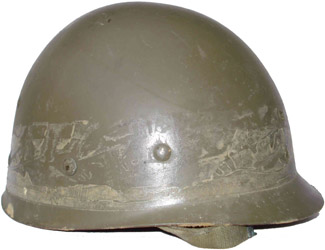 Sous-casque en coton bakélisé. Sous-casque en coton bakélisé.