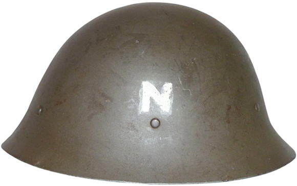 Vue côté gauche. Vue côté gauche.