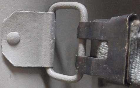 Passant de jugulaire - model 1917. Passant de jugulaire - model 1917.