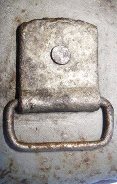 Passant de jugulaire.