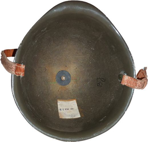 Intérieur coque en fibre.