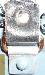 Passant de jugulaire.