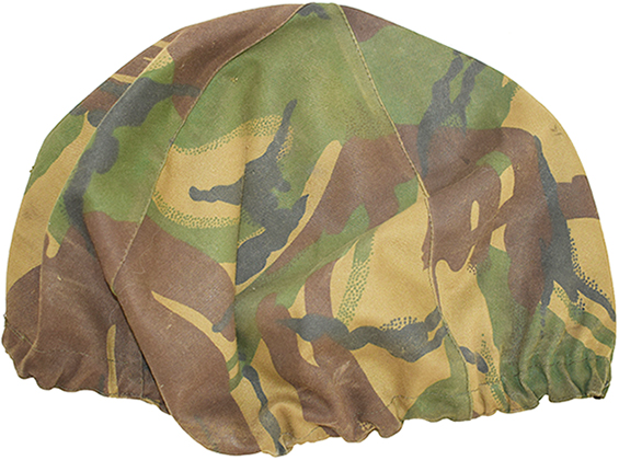 Couvre-casque, vue &agrave; plat.