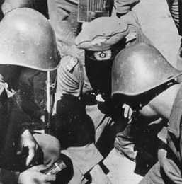 Casque modèle 38. Casque modèle 38.