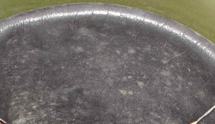 Sans cerclage en feutre.