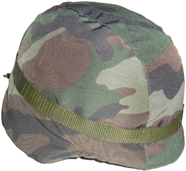 Couvre-casque monté. Couvre-casque monté.