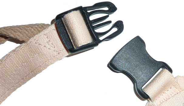 Fermeture par clip en plastique. Fermeture par clip en plastique.