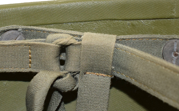 Ruban de réglage de circonférence du bandeau de tête en toile. Ruban de réglage de circonférence du bandeau de tête en toile.