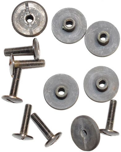 Vis et écrou de fixation. Vis et écrou de fixation.