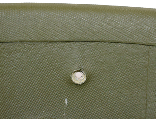 Bordure en toile de nylon collée. Bordure en toile de nylon collée.