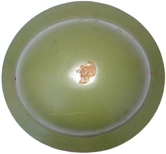 Vue de dessus (rivet visible avant et arrière).