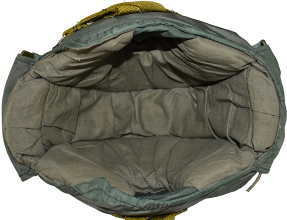 Intérieur. Intérieur.