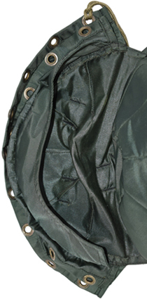 Volet latérale avec compartiment. Volet latérale avec compartiment.