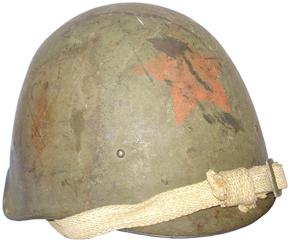 Etoile pleine peinte à l'avant. Etoile pleine peinte à l'avant.