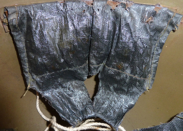 Pattes de coiffe toutes différentes. Pattes de coiffe toutes différentes.