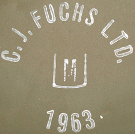 Fabrication de 1963 : marquage peinture.