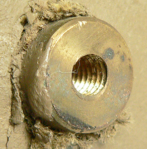 Détails support. Détails support.