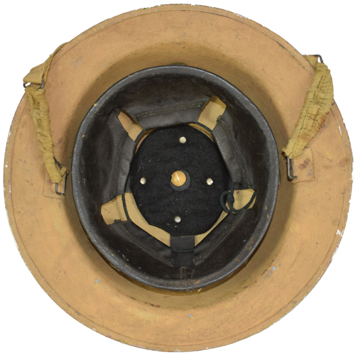 Coiffe en place. Coiffe en place.