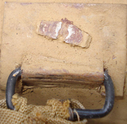 Fourreau - rivet fendu. Fourreau - rivet fendu.