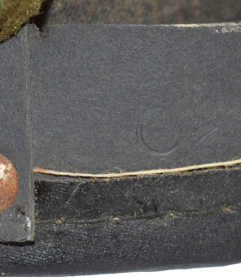 Marquage taille cerclage 6¾. Marquage taille cerclage 6¾.