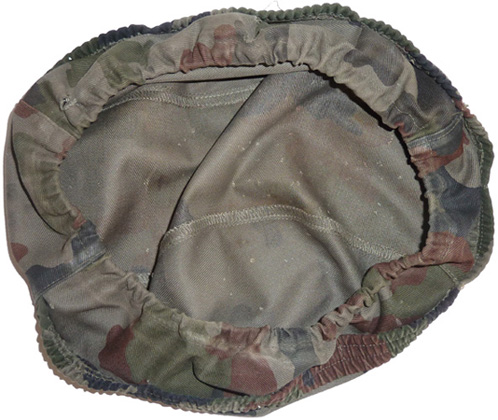 Couvre-casque, intérieur. Couvre-casque, intérieur.
