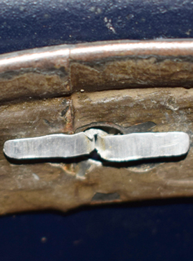 Rivet fendu en aluminium. Rivet fendu en aluminium.