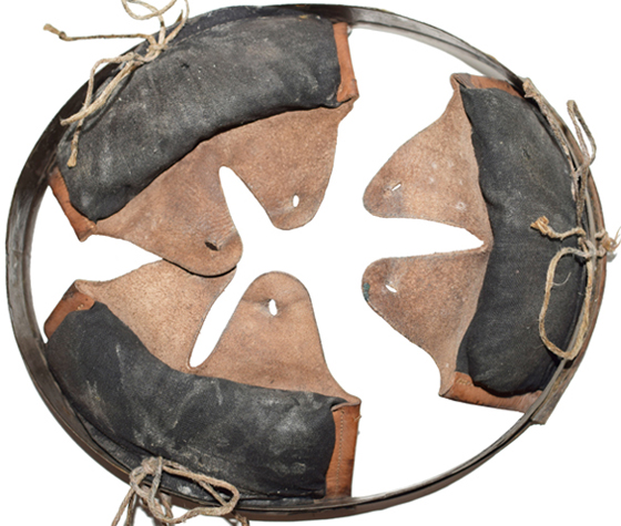 Coiffe - vue intérieure. Coiffe - vue intérieure.