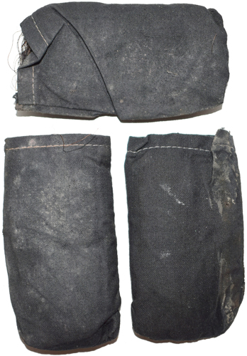 Coussinets rembourrés de crin de cheval. Coussinets rembourrés de crin de cheval.