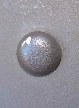 T&ecirc;te de rivet.