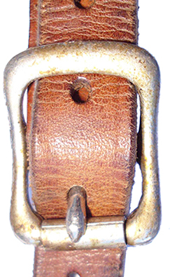 Exemplaire moul&eacute;.