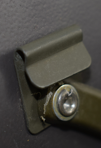 Support de jugulaire.