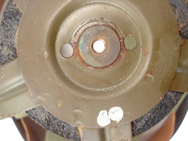 Disque de fond, taille 69.