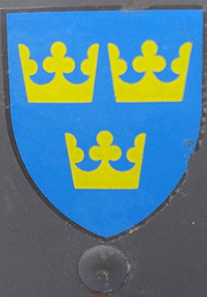 Nationalitetsbeteckning m/42 f&ouml;r hj&auml;lm.