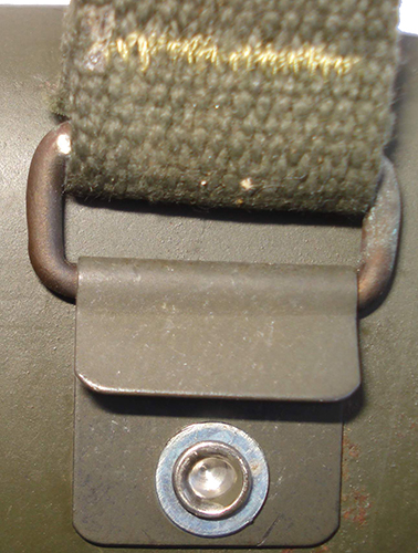 Support de jugulaire.