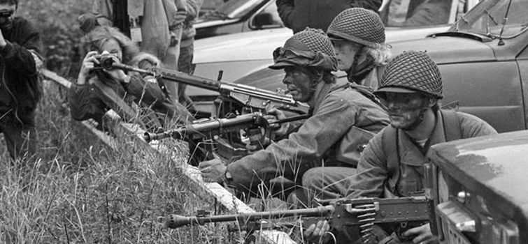 Casque modèle 37/65. Casque modèle 37/65.