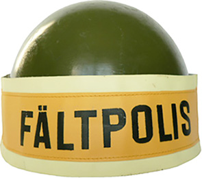 Bandeau en place. Bandeau en place.