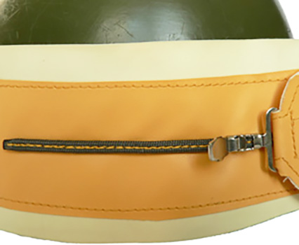 Zip et tirette de réglage. Zip et tirette de réglage.