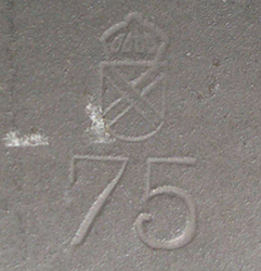 Blason försvarsdepartementet, taille 75.