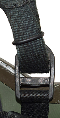 Boucle latérale de maintien.