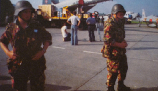 Troupes au sol en tenue 56. Troupes au sol en tenue 56.