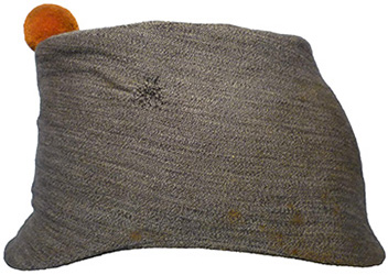 Couvre-shako modèle 1889 - vue de coté.