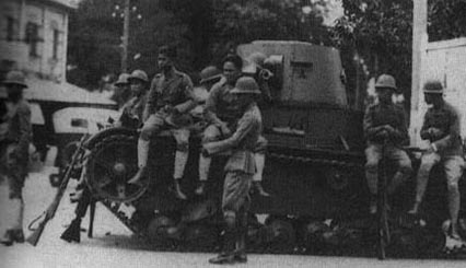 Casque Adrian modèle 31. Casque Adrian modèle 31.