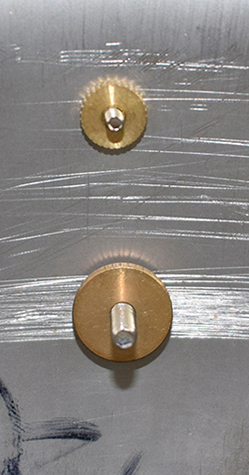 Détails maintien. Détails maintien.