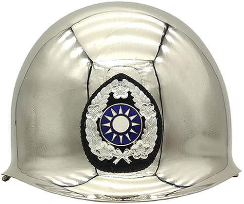 Vue de face. Vue de face.