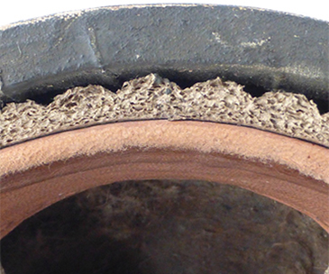 Périphérie en mousse de caoutchouc.