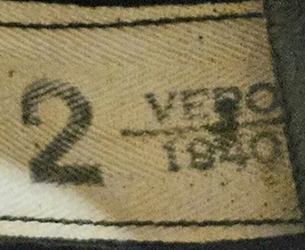 Indication de taille et raison sociale du fabricant. Indication de taille et raison sociale du fabricant.