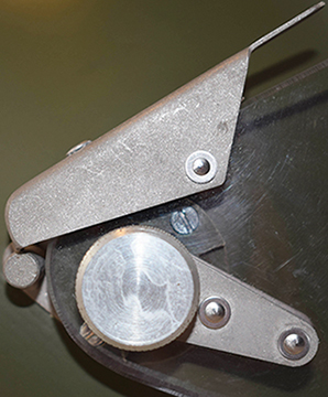 Détails maintien. Détails maintien.