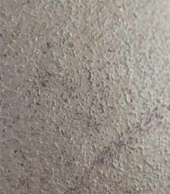 Peinture textur&eacute;e anti-reflet.