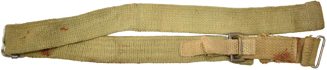 Jugulaire Mark IV élastique, envers. Jugulaire Mark IV élastique, envers.